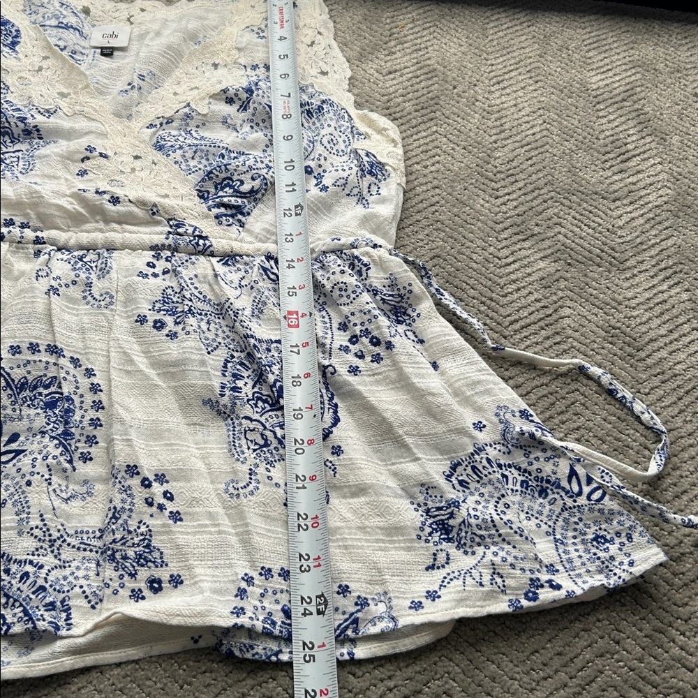 CABI Veranda Sleeveless Lace Trim Top With Drawstring Waist  Size Large - Picture 9 of 9